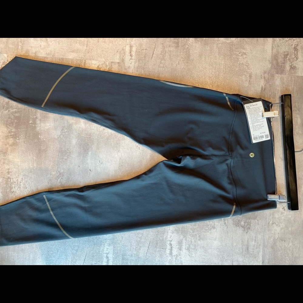 Lululemon- Gold Align Pant